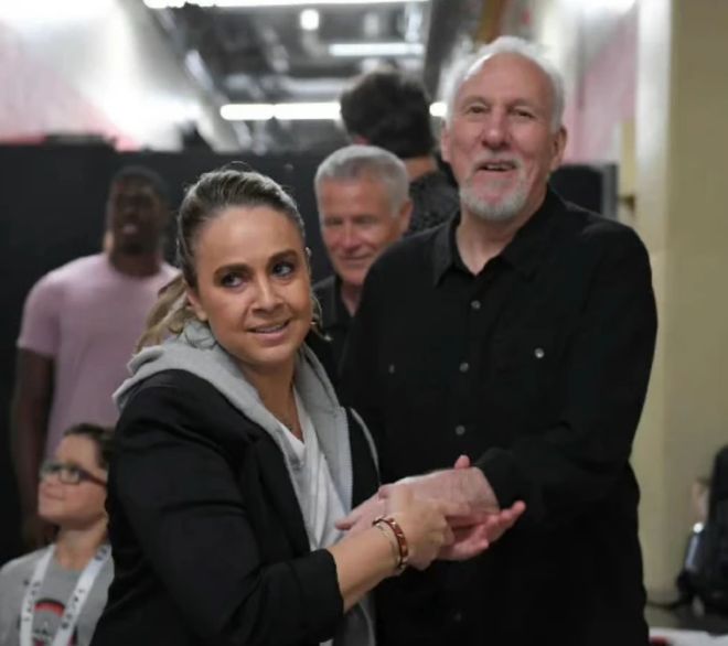 关于今晨欧篮联传出新动向；迈阿密热火官宣签约；管理层表态：媒体盛赞；临场指挥获称赞的信息