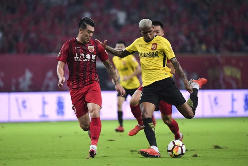 关于风云突变！国际米兰赛后复出首秀，中超版图或变，压力陡增，更衣室氛围转暖的信息-爱游戏app